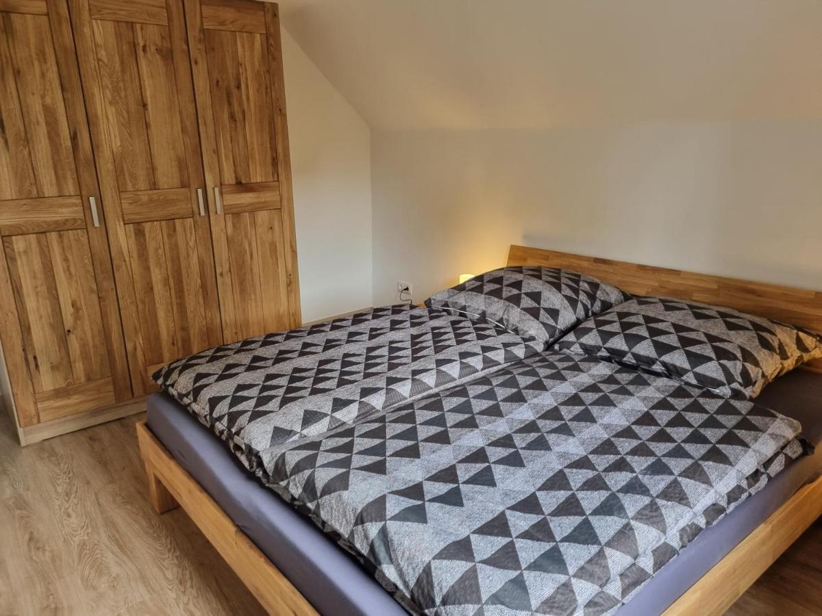 Stefan Apartment Kall